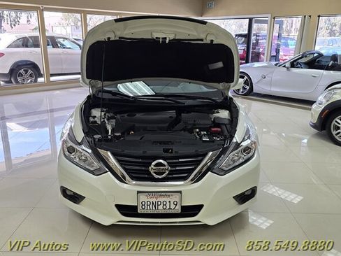Used 2017 Nissan Altima 2.5 SV FWD image 10
