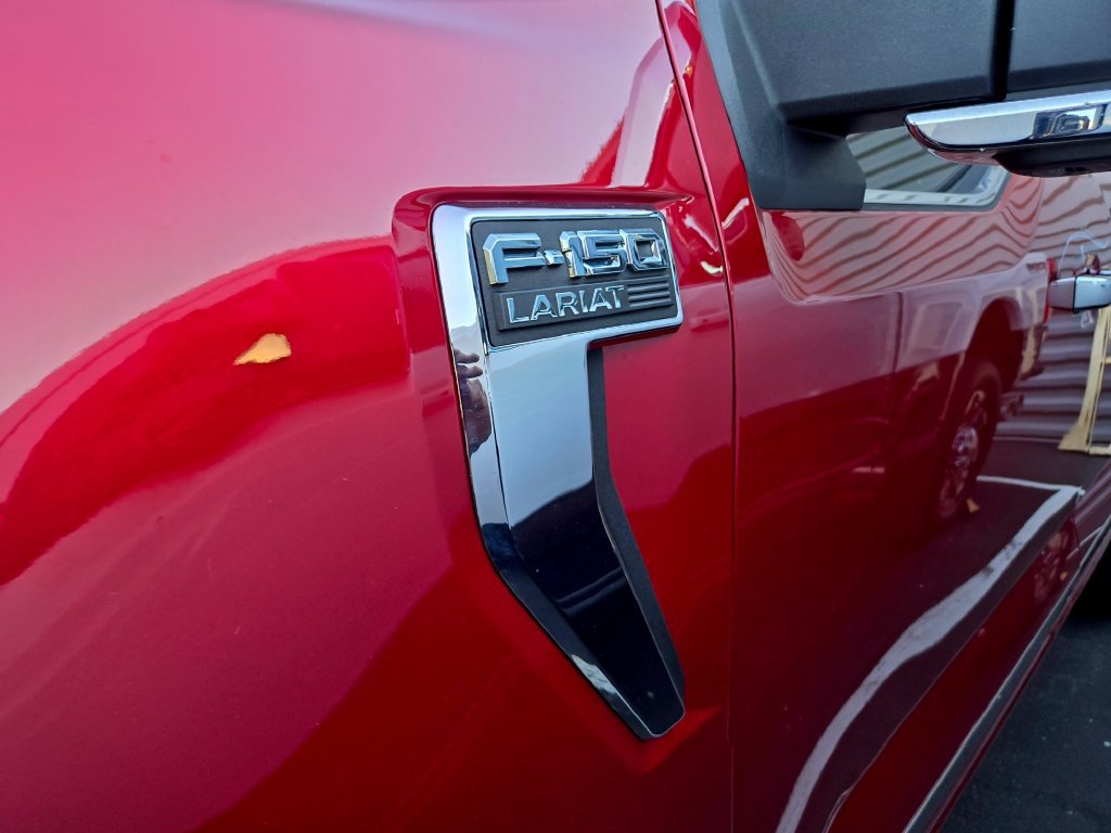 Used 2021 Ford F150 Lariat w/ Equipment Group 502A High AWD/4WD image 8
