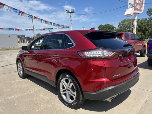 Used 2017 Ford Edge Titanium FWD image 6