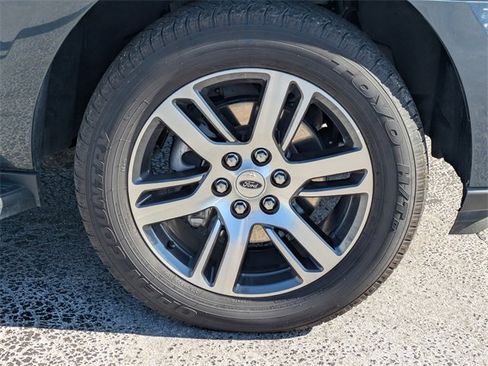 Used 2024 Ford Expedition Max Limited image 11