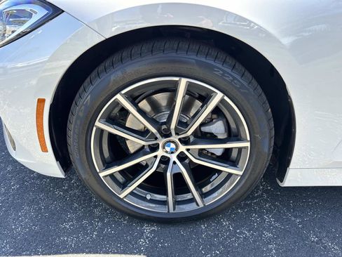 Certified 2024 BMW 430i xDrive Convertible w/ Convenience Package image 10