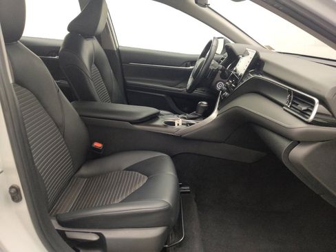 Used 2023 Toyota Camry SE FWD image 21
