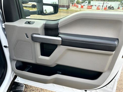 Used 2020 Ford F550 4x4 Crew Cab Super Duty image 25