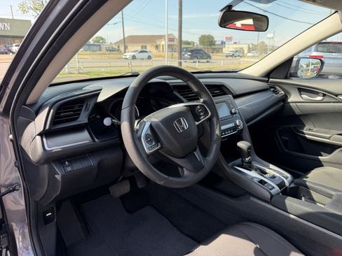 Used 2017 Honda Civic LX image 9