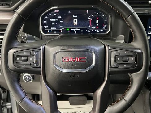 Used 2025 GMC Sierra 1500 AT4 image 27