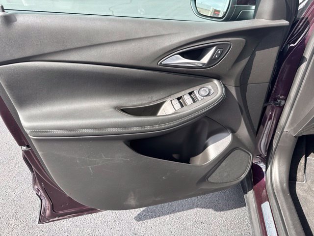 Used 2020 Buick Encore GX Preferred w/ Cold Weather Comfort Package FWD image 18