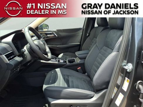 New 2026 Nissan Rogue SL AWD/4WD image 23