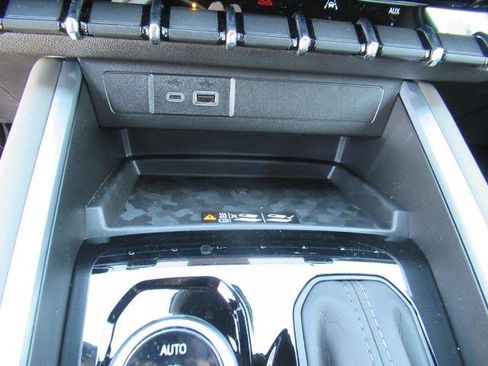 New 2025 Chevrolet Colorado ZR2 w/ ZR2 Bison Edition image 27