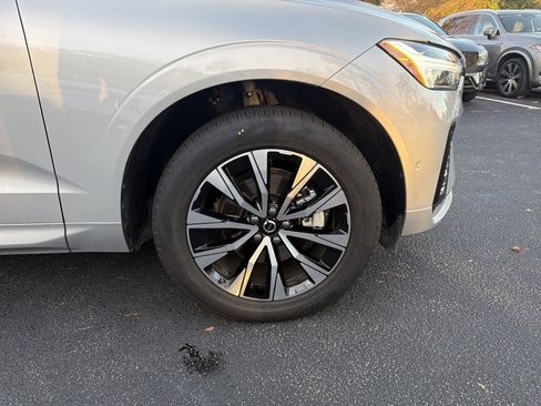 Certified 2025 Volvo XC60 B5 Plus image 13