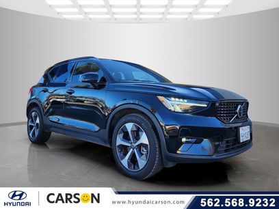 Used 2023 Volvo XC40 B4 Ultimate