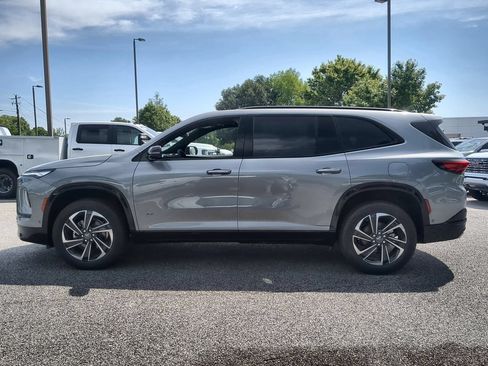New 2026 Buick Enclave Sport Touring w/ Super Cruise Package FWD image 5