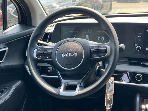 Used 2024 Kia Sportage LX AWD/4WD image 14