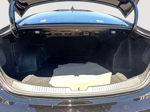 Used 2025 Chevrolet Malibu LT FWD image 31