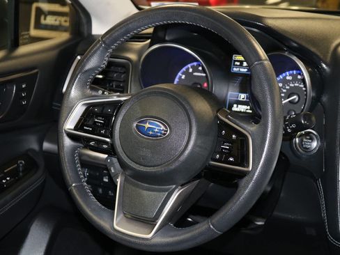 Used 2019 Subaru Outback 2.5i Limited w/ Popular Package #2 image 19