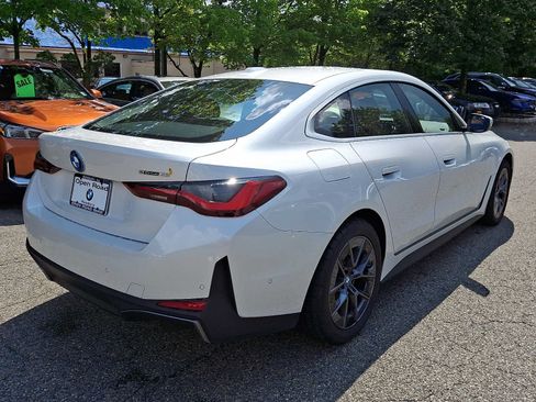 Used 2024 BMW i4 eDrive35 w/ Premium Package RWD image 6