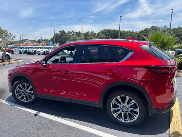 Used 2021 MAZDA CX-5 Signature AWD/4WD image 6