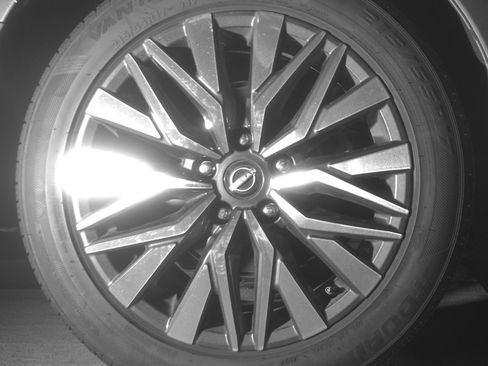 Used 2025 Nissan Altima 2.5 SV FWD image 15