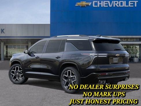 New 2026 Chevrolet Traverse High Country w/ LPO, Floor Liner Package image 3