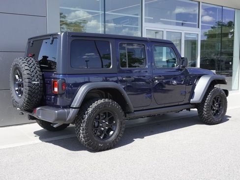 Used 2025 Jeep Wrangler Unlimited Sport AWD/4WD image 4
