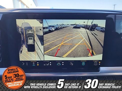 Certified 2023 Chevrolet Silverado 1500 High Country w/ Technology Package image 29