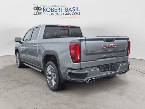 Used 2025 GMC Sierra 1500 Denali w/ Denali Reserve Package AWD/4WD image 25