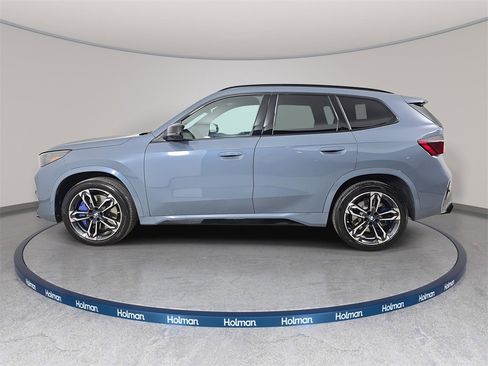 Used 2025 BMW X1 M35i w/ Premium Package image 9