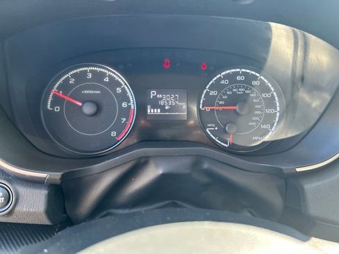 Used 2018 Subaru Crosstrek 2.0i Premium AWD/4WD image 36