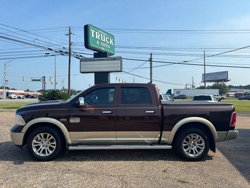 Used 2015 RAM 1500 Laramie Longhorn w/ Convenience Group RWD image 2