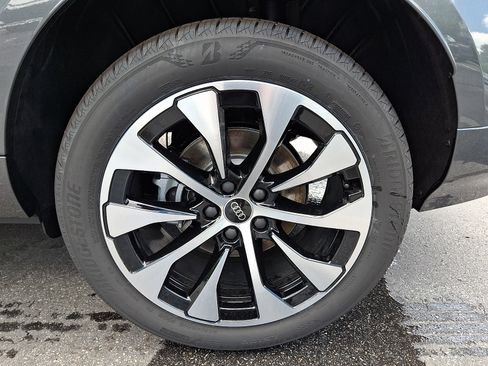 New 2026 Audi Q3 quattro 2.0T AWD/4WD image 5