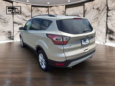 Used 2018 Ford Escape SE AWD/4WD image 8