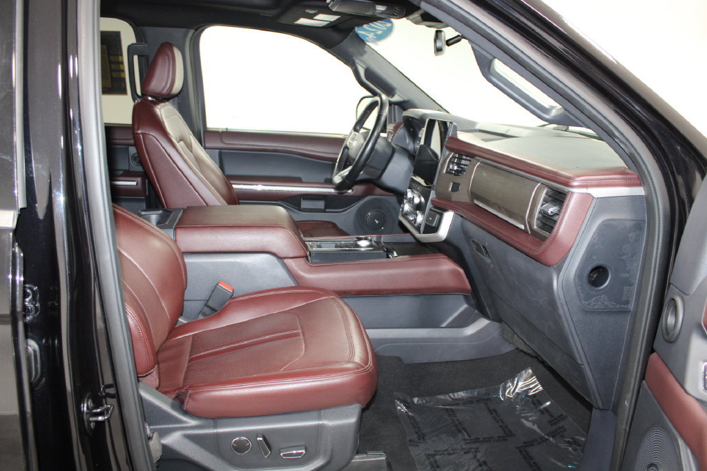 Used 2024 Ford Expedition Max Limited RWD image 32