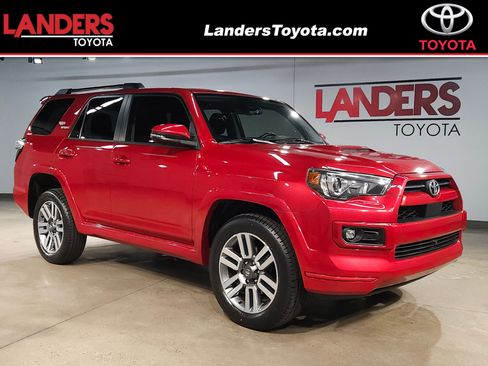 Used 2024 Toyota 4Runner TRD Sport w/ Technology Package AWD/4WD image 1