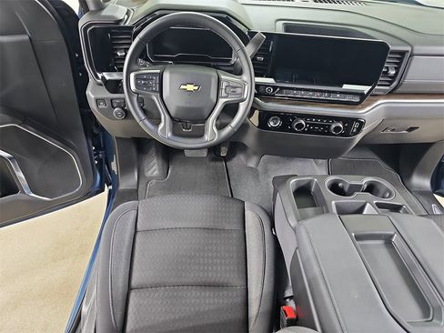 Certified 2024 Chevrolet Silverado 1500 LT image 23