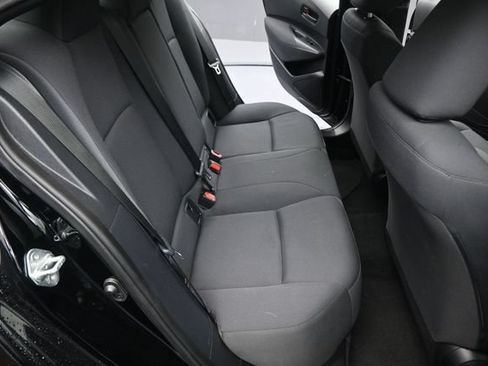 Used 2024 Toyota Corolla LE FWD image 16