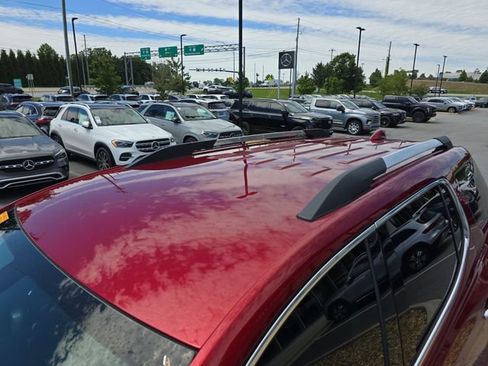 Used 2023 GMC Acadia Denali FWD image 11