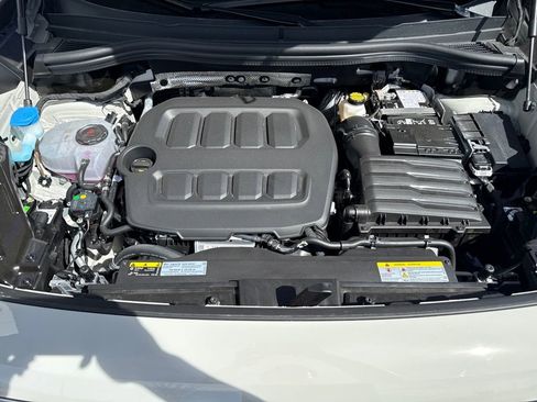 New 2026 Volkswagen Tiguan SEL R-Line image 26