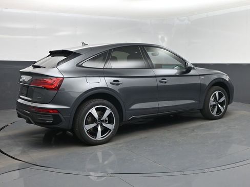 Used 2023 Audi Q5 2.0T Prestige w/ Prestige Package AWD/4WD image 3