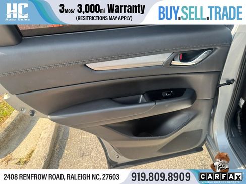 Used 2021 MAZDA CX-5 Touring FWD image 17