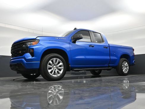 Used 2026 Chevrolet Silverado 1500 Custom RWD image 20