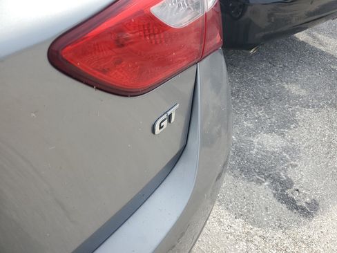 Used 2013 Hyundai Elantra GT w/ Style Pkg FWD image 4