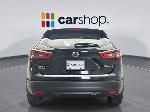 Used 2022 Nissan Rogue Sport SL w/ Premium Package image 4
