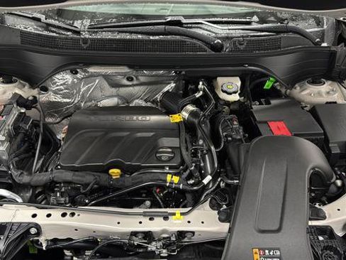 New 2026 Chevrolet Trax RS w/ Sunroof Package FWD image 29