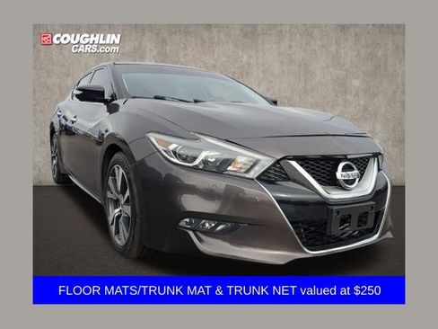 Used 2017 Nissan Maxima Platinum image 1