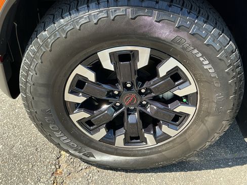 Certified 2023 Nissan Frontier Pro-X w/ Technology Package image 9