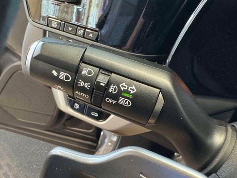 Used 2024 Lexus RX 350 Premium w/ Accessory Package (Z1) AWD/4WD image 33