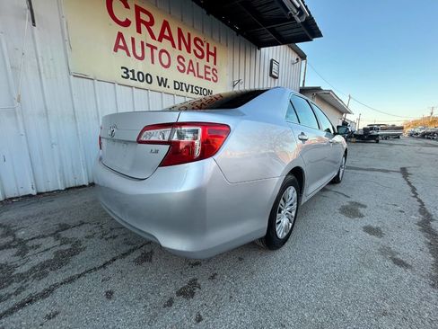 Used 2014 Toyota Camry LE image 6