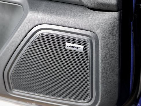 Certified 2025 Porsche Macan image 22