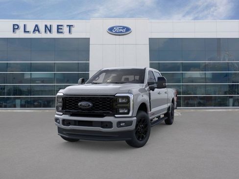 New 2026 Ford F250 Lariat w/ Black Appearance Package image 2