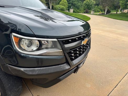 Used 2017 Chevrolet Colorado ZR2 w/ LPO, Premium Interior Package AWD/4WD image 31
