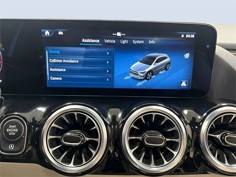 Used 2025 Mercedes-Benz GLA 250 GLA 250 image 22